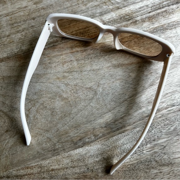 Y2K Slim Rectangle Retro Style Sunglasses with Cream Frames and Orange Lens - Picture 3 of 5